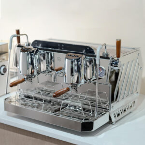 Hambach Tank – Mesin Espresso Komersial Double Group Rotary Pump